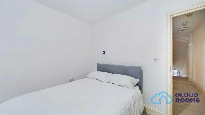 1 Bedroom Flat To Rent In Halley Road, E12
