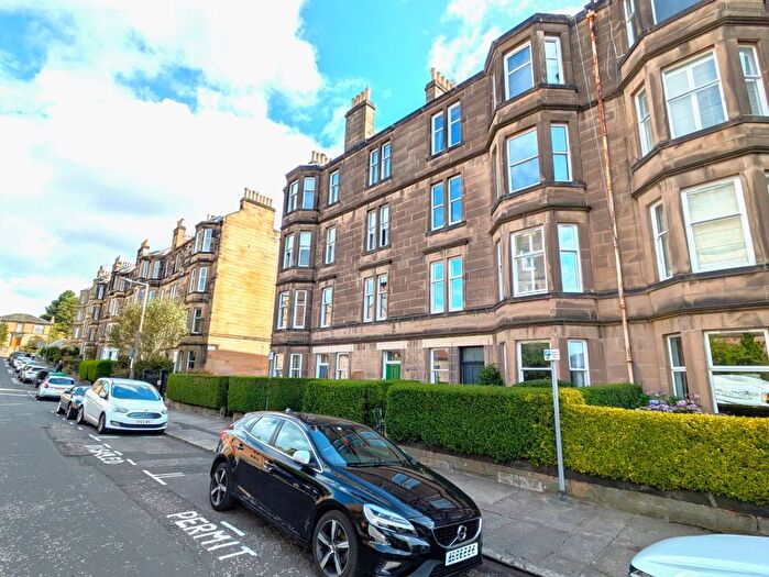 2 Bedroom Flat To Rent In Falcon Gardens, Morningside, Edinburgh, EH10