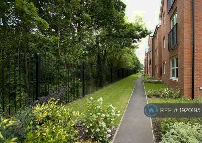 2 Bedroom Flat To Rent In Acocks Green, Birmingham, B27