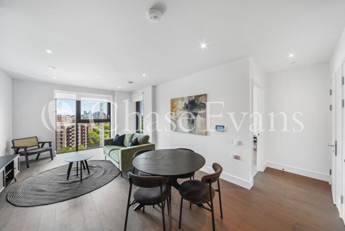 1 Bedroom Apartment To Rent In Hawksbury Heights, Park & Sayer, Elephant And Castle, SE17