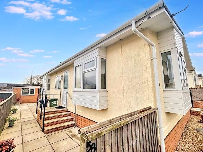 2 Bedroom Park Home For Sale In Rydon Lane, Rydon Park, Exeter, EX2