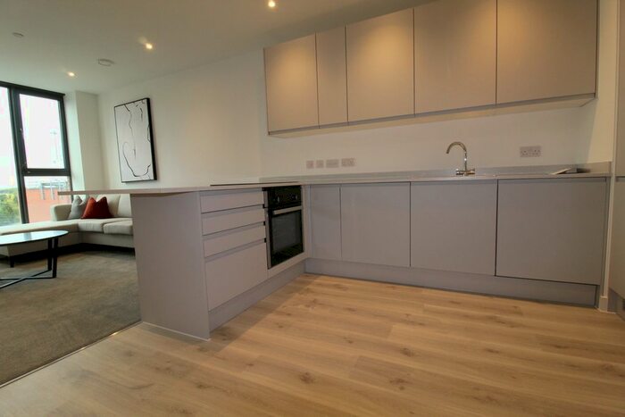 1 Bedroom Flat To Rent In Trafford, Wharf End, Trafford Park, M17
