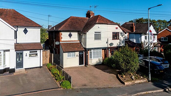3 Bedroom Semi-detached House For Sale In Station Road, Great Wyrley, Walsall, WS6