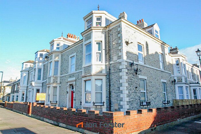 1 Bedroom Flat For Sale In Percy Park Road, Tynemouth, NE30