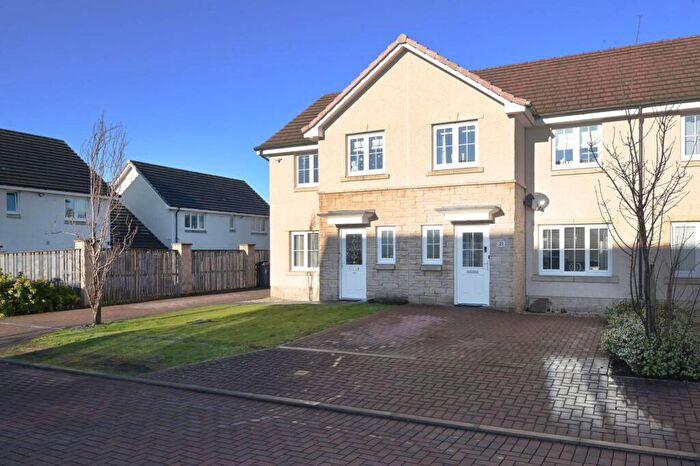 3 Bedroom Terraced House For Sale In Poynters Road, Broxburn, EH52