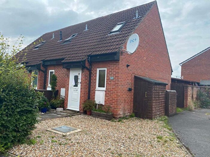 1 Bedroom End Terrace House To Rent In Alston Mews, Thatcham, RG19