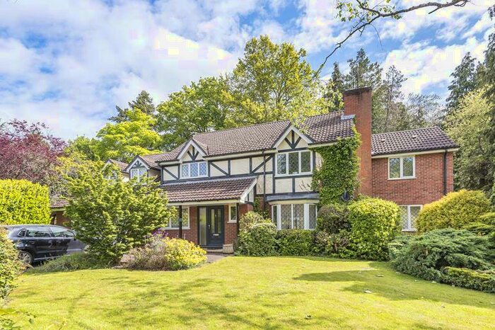 5 Bedroom Detached House To Rent In Redwood Drive, Sunningdale, SL5