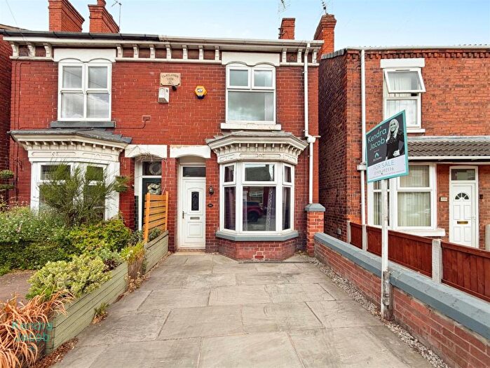 2 Bedroom Semi-Detached House For Sale In Gateford Road, Worksop, S81