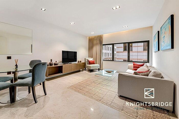 1 Bedroom Property To Rent In Babmaes Street, London, SW1Y