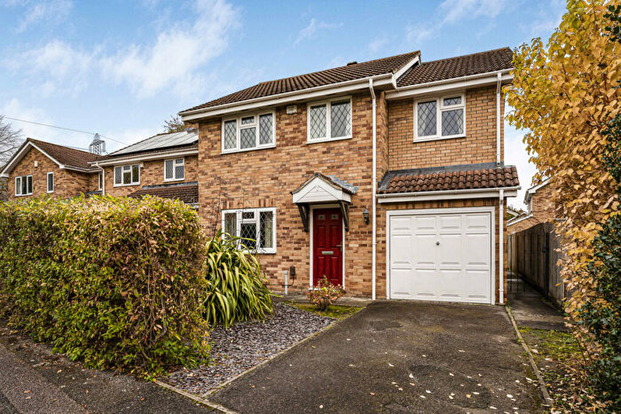 4 Bedroom Detached House For Sale In Bushy Close, Oxford, OX2