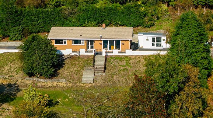 4 Bedroom Detached Bungalow For Sale In Tirnanog, Cwmbrwyno, Goginan, Aberystwyth, SY23