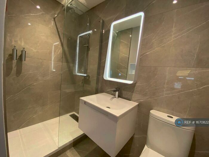 Studio To Rent In Churchill Way, Macclesfield, SK11