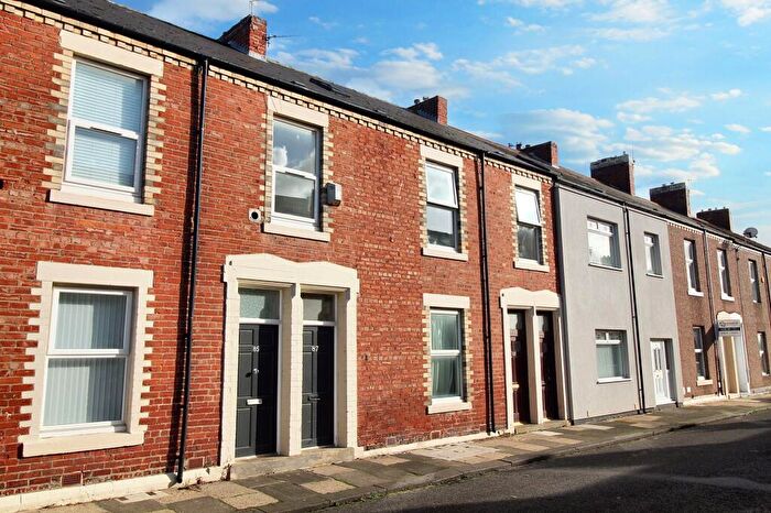 3 Bedroom Flat To Rent In Percy Street, Blyth, NE24