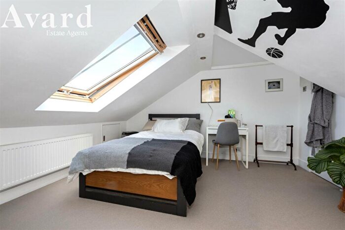 3 Bedroom Terraced House For Sale In Princes Road, Brighton, BN2