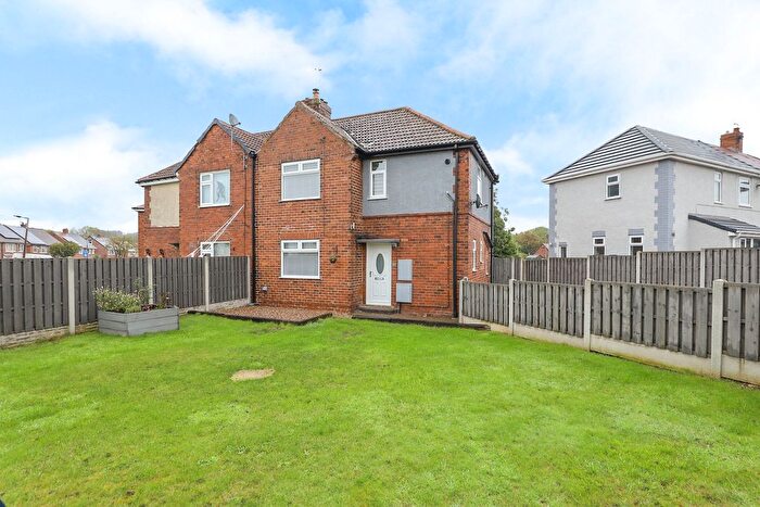 3 Bedroom Semi-Detached House To Rent In Sheffield Road, South Anston, S25