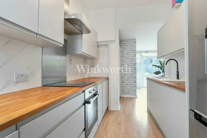 3 Bedroom Semi-Detached House For Sale In Berkshire Gardens, London, N13