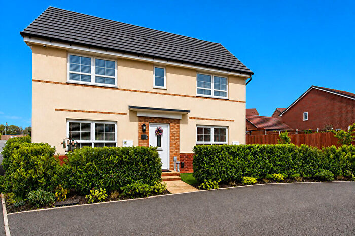 3 Bedroom Detached House For Sale In Dowling Road, Uttoxeter, ST14