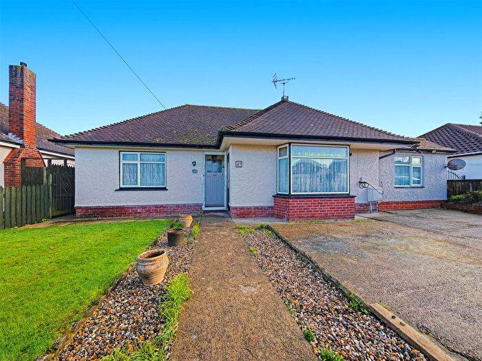 3 Bedroom Property For Sale In Coventry Gardens, Herne Bay, CT6