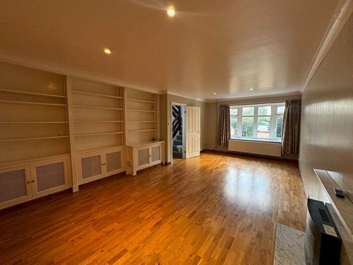 5 Bedroom Property To Rent In Eastfield Road, Peterborough, PE1