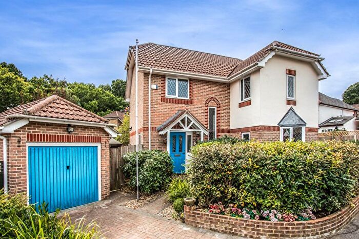 3 Bedroom Detached House For Sale In The Nightingales, Uckfield, TN22