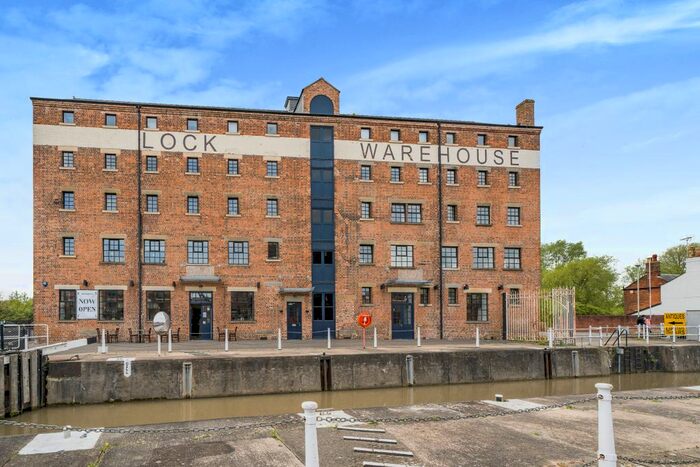 2 Bedroom Flat To Rent In Severn Road, The Docks, Gloucester, GL1