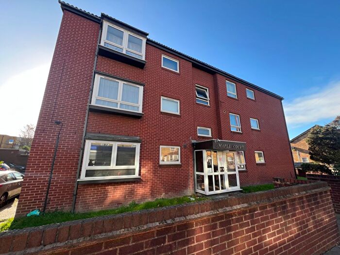 2 Bedroom Flat To Rent In Lower Coombe Street, Croydon, CR0