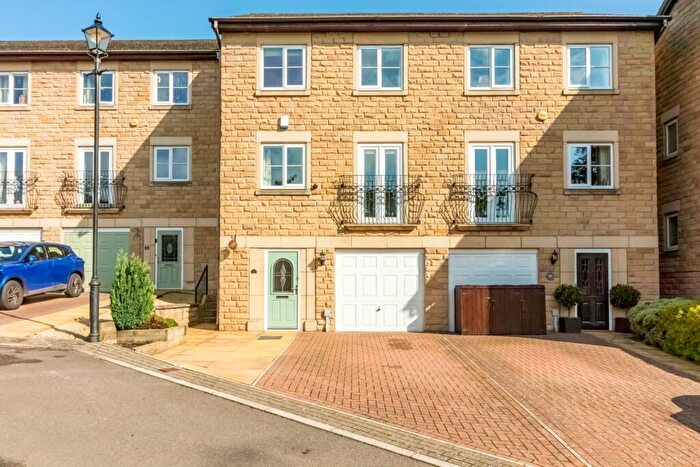 4 Bedroom House For Sale In Lower Royd, Honley, Holmfirth, HD9