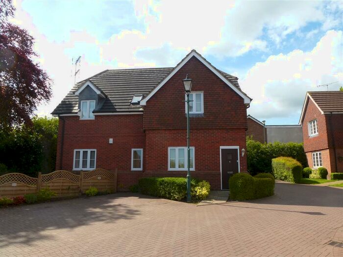 2 Bedroom Apartment To Rent In Brickyard Close, Balsall Common, Coventry, CV7