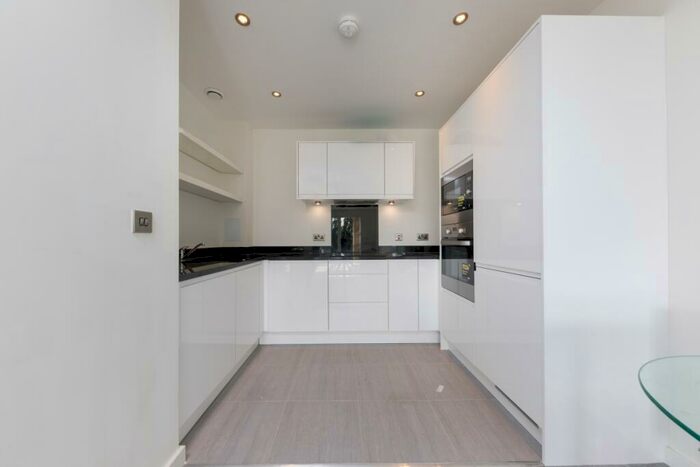 2 Bedroom Flat To Rent In Woodley Place, NW2