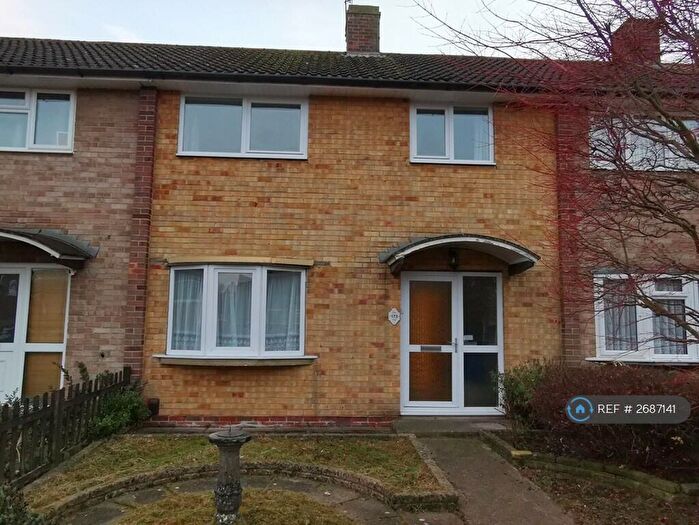 3 Bedroom Terraced House To Rent In Paddock Road, Basingstoke, RG22