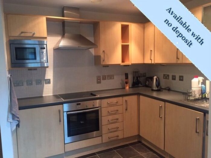 1 Bedroom Studio To Rent In Princess Way, Swansea, SA1