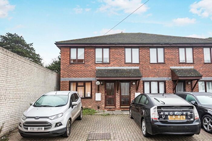 1 Bedroom Flat To Rent In Ruxton Close Swanley, BR8