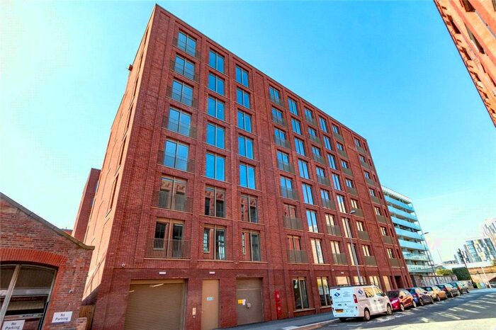 2 Bedroom Flat To Rent In Hulme Hall Road, Manchester, M15