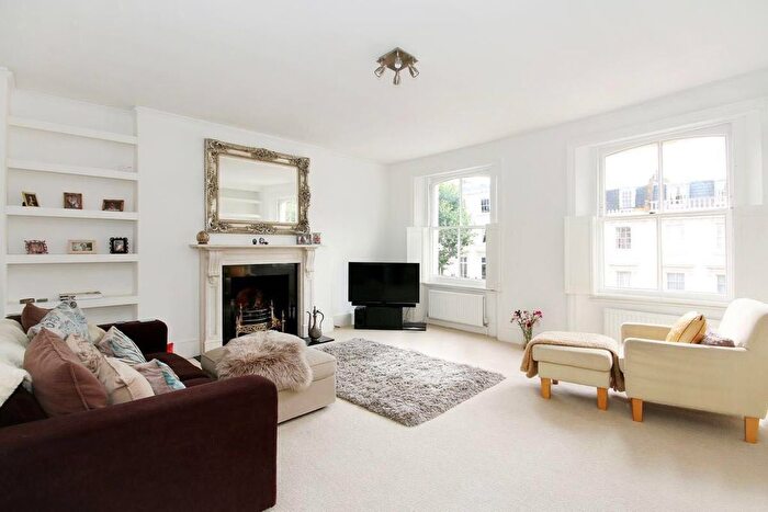 3 Bedroom Flat To Rent In Hampstead Hill Gardens, London, NW3