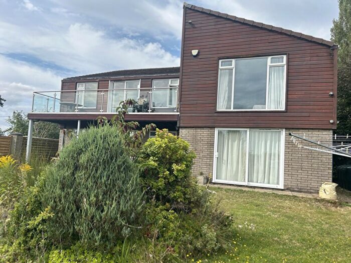4 Bedroom Detached House To Rent In Frogham, Fordingbridge, Hampshire, SP6