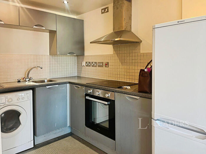 2 Bedroom Apartment To Rent In Kinvara Heights, Rea Place, B12