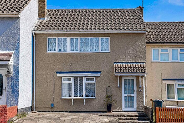 3 Bedroom Terraced House For Sale In Chells Way, Stevenage, Hertfordshire, SG2