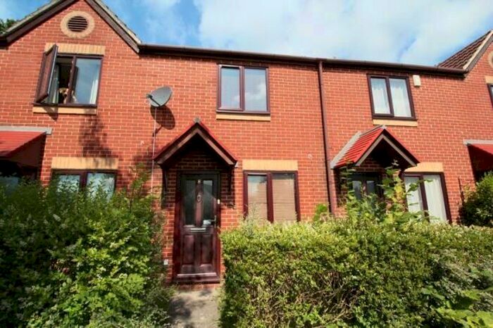 1 Bedroom Terraced House To Rent In Haileybury Gardens, Hedge End, Southampton, SO30