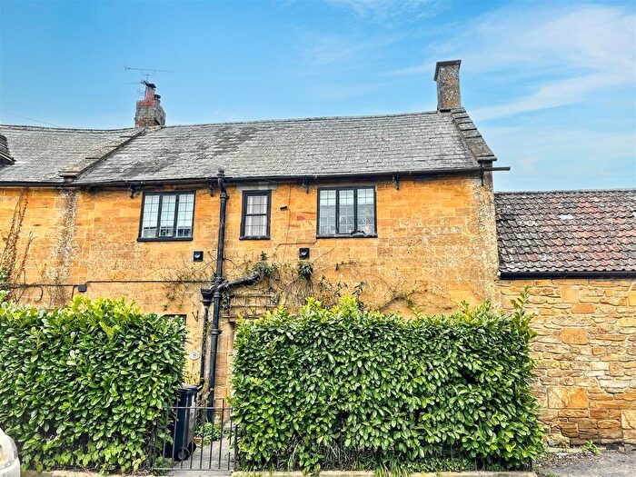 4 Bedroom Terraced House For Sale In Hollyhocks, Hurst, Martock., TA12