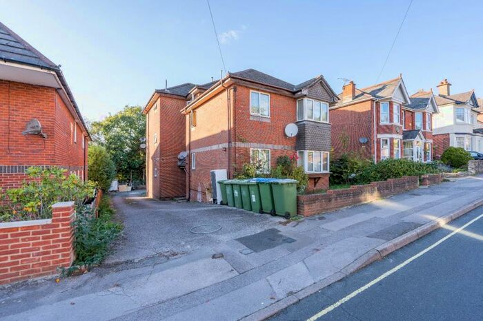 Apartment To Rent In Cobbett Road, SO18