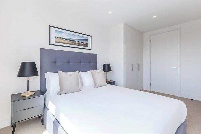 2 Bedroom Flat To Rent In Arbor House, Moulding Lane, SE14