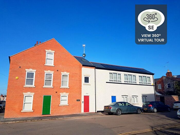 1 Bedroom Flat To Rent In Clockmakers Court, Percy Street, Coventry, CV1