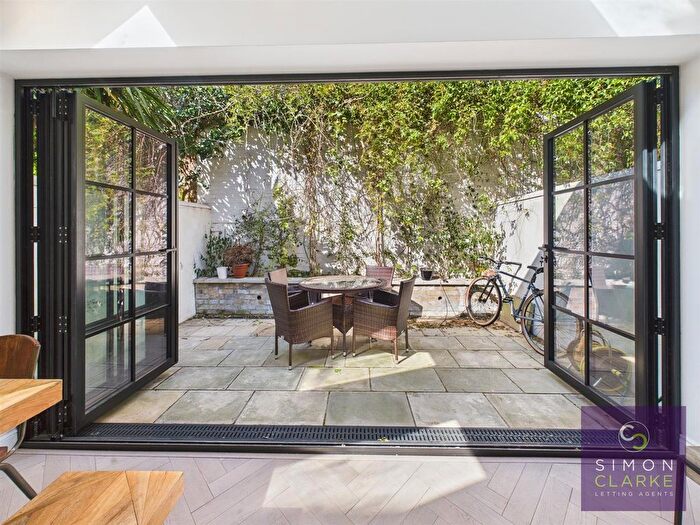 2 Bedroom Flat To Rent In Archel Road, London, W14