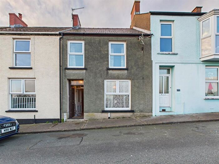 3 Bedroom Terraced House For Sale In Lawrenny Street, Neyland, Milford Haven, SA73