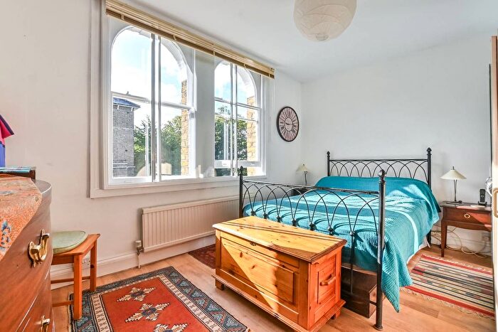 2 Bedroom Flat For Sale In North Villas, Camden, London, NW1
