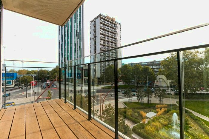 2 Bedroom Flat To Rent In One The Elephant, St Gabriel Walk, SE1