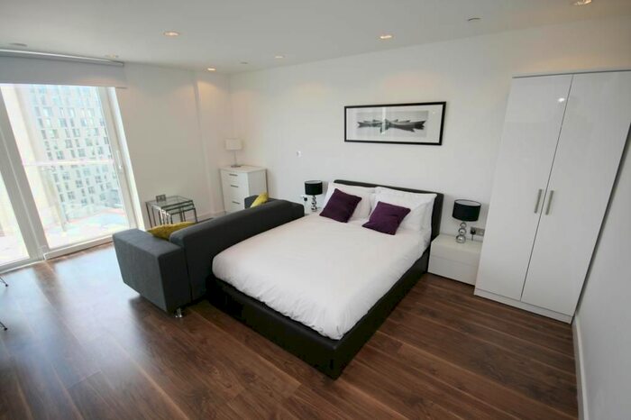 Studio To Rent In Number One, Media City Uk, Salford, M50