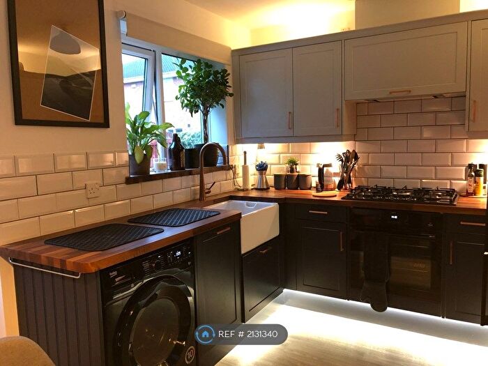 2 Bedroom Semi-Detached House To Rent In Stonelea Court, Meanwood, Leeds, LS7