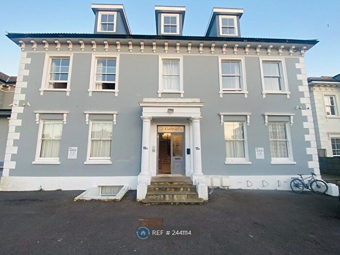 1 Bedroom Flat To Rent In Wellington Road, Brighton And Hove, BN2