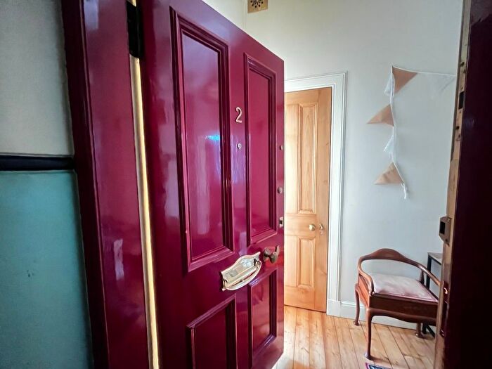 1 Bedroom Flat To Rent In Bruntsfield Place, Bruntsfield, Edinburgh, EH10